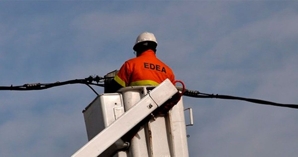 Cuatro barrios del sur se quedaron sin energía eléctrica tras la tormenta de anoche