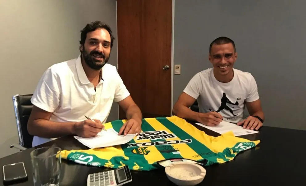 Maximiliano Velázquez es nuevo jugador de Aldosivi