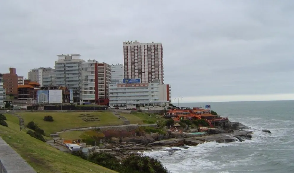 Encontraron muerto a un hombre en un sector de la costa de Mar del Plata