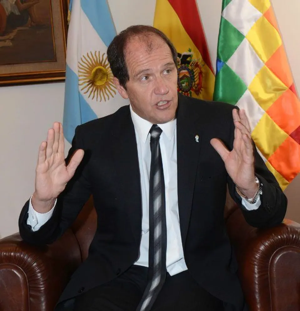 Embajador argentino en Bolivia: "Macri mandaba armas para matar bolivianos e incluso argentinos"