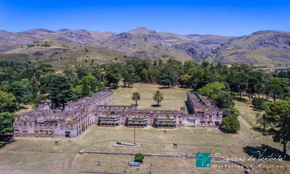 Primer hotel casino de Sudamérica, refugio nazi y sus ruinas como atractivo turístico: la increíble historia del Club Hotel Sierra de la Ventana