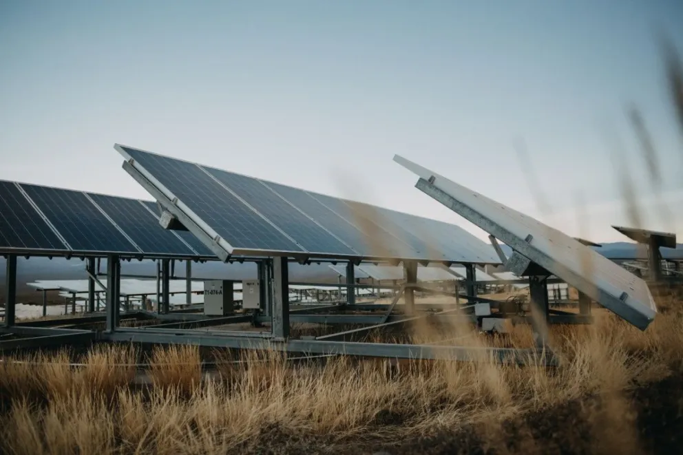 Provincia reglamentó una ley que incentiva la instalación de paneles solares 