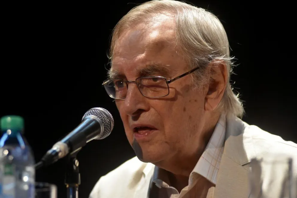 A los 92 años, falleció el reconocido periodista Mario Trucco