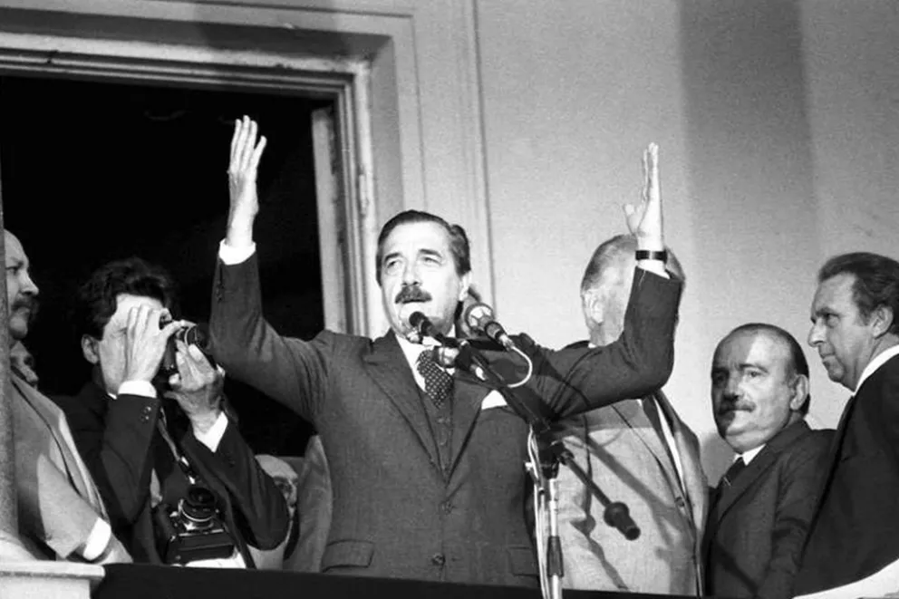 Raul Alfonsin 960x640