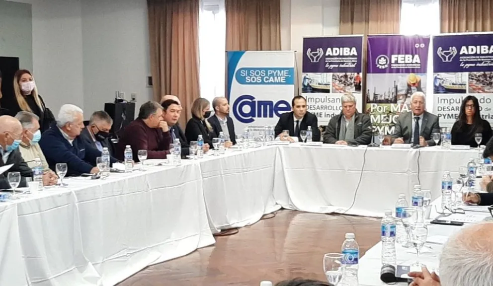 Empresarios marplatenses piden “mayor conectividad digital, aérea y ferroviaria”