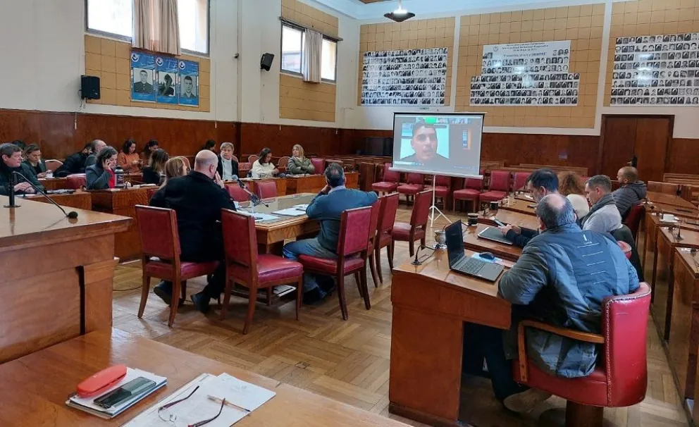 Seguí en vivo la Audiencia Pública por la exploración petrolera en Mar del Plata