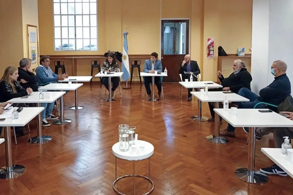 Trabajadores estatales anunciaron un paro nacional para comienzos de junio