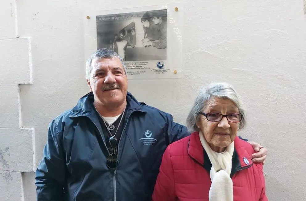 Emoción a 40 años del regreso en tren con los soldados que pelearon en Malvinas: "Volver era una obsesión"