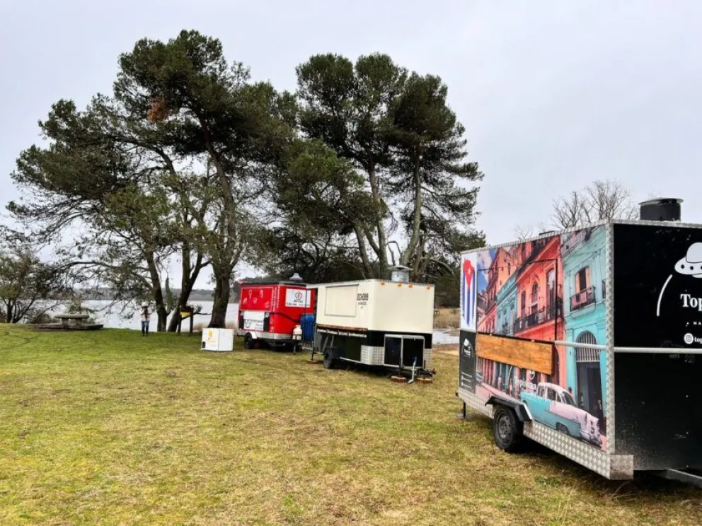 Espectáculos y gastronomía, atractiva propuesta en Laguna de los Padres