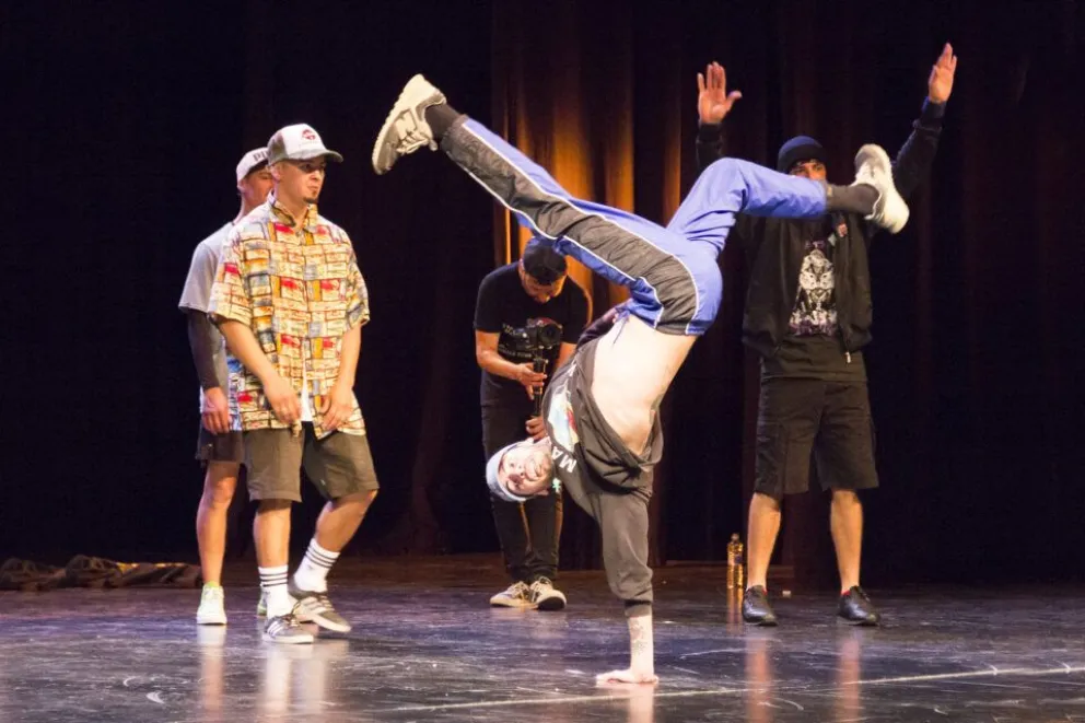 Rompe Cadenas Free en el Ciclo de Arte Urbano