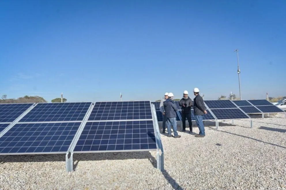 Se encuentra operativo el primer pozo de agua abastecido con energía solar