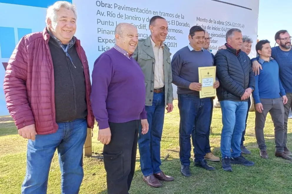 El titular de Vialidad Nacional recorrió Mar Chiquita junto a Paredi y anunció nuevas obras de pavimentación