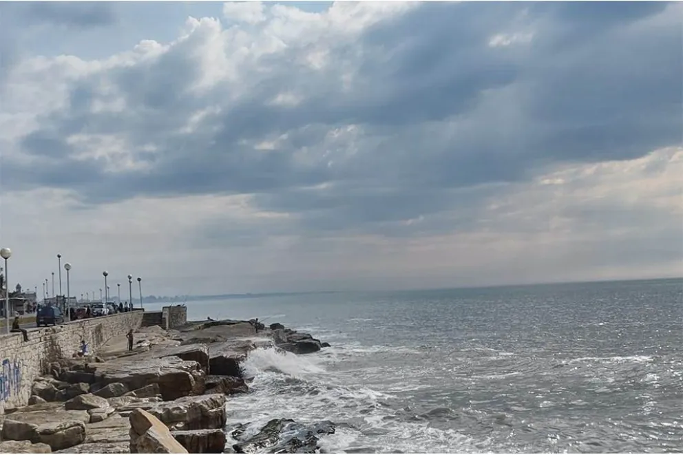El clima en Mar del Plata: febrero arranca con temperaturas máximas bajas e inestabilidad