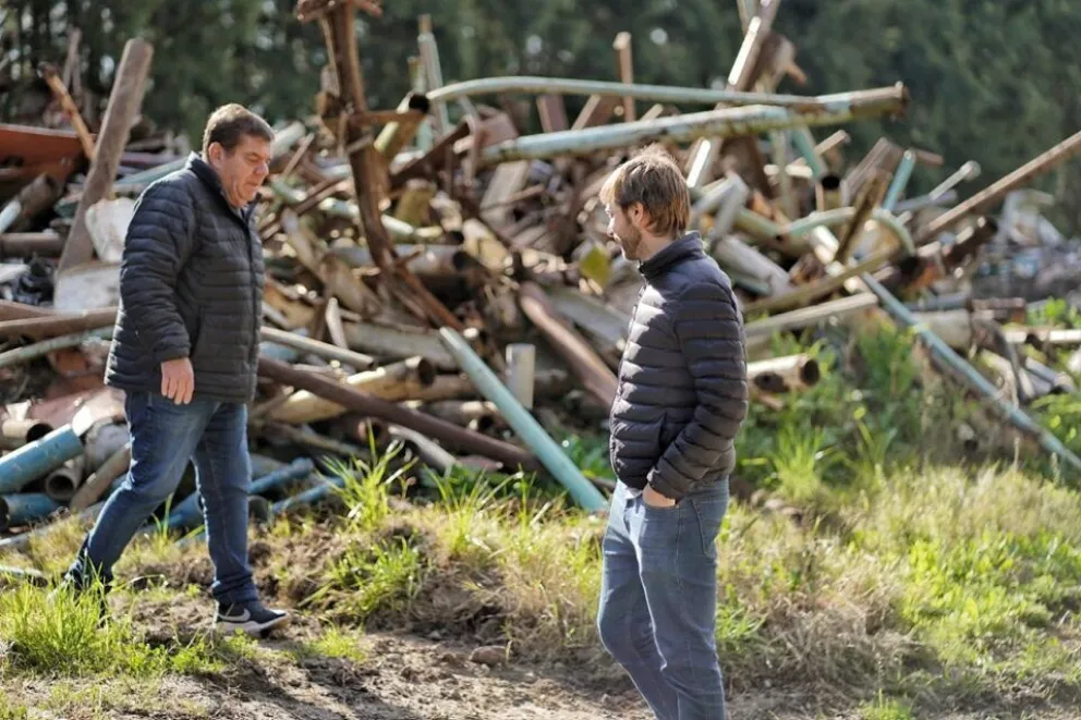 Subastan chatarra del EMVIAL e invertirán los recursos en repotenciar la iluminación de plazas marplatenses