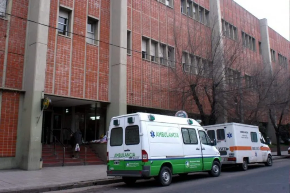 Siete horas llevó la cirugía para suturar heridas sufridas por un niño mordido por tres Rottweiller