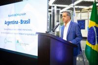 Daniel Scioli consideró necesario "reconfigurar las alianzas" de la relación con Brasil