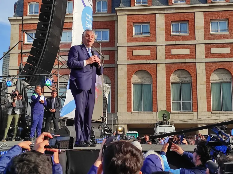 Alberto Fernández inauguró los Juegos Evita e invitó a "disfrutar de Mar del Plata"