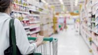 El nivel de actividad económica cayó en julio 1,3% interanual y las ventas en los supermercados un 2,5% 