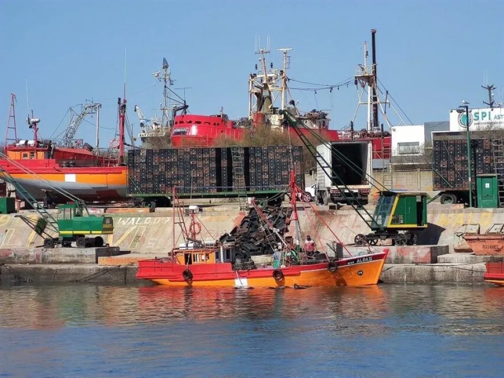Gremios marítimos deciden en asamblea si van a un paro nacional por Ganancias