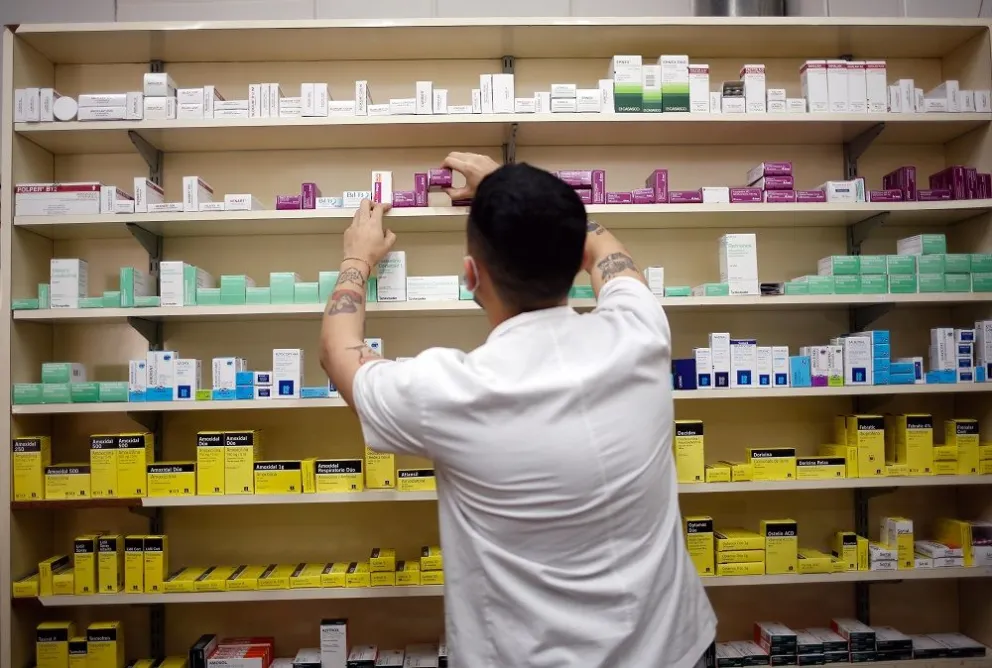 Problemas con la venta de medicamentos en las farmacias por el hackeo de datos