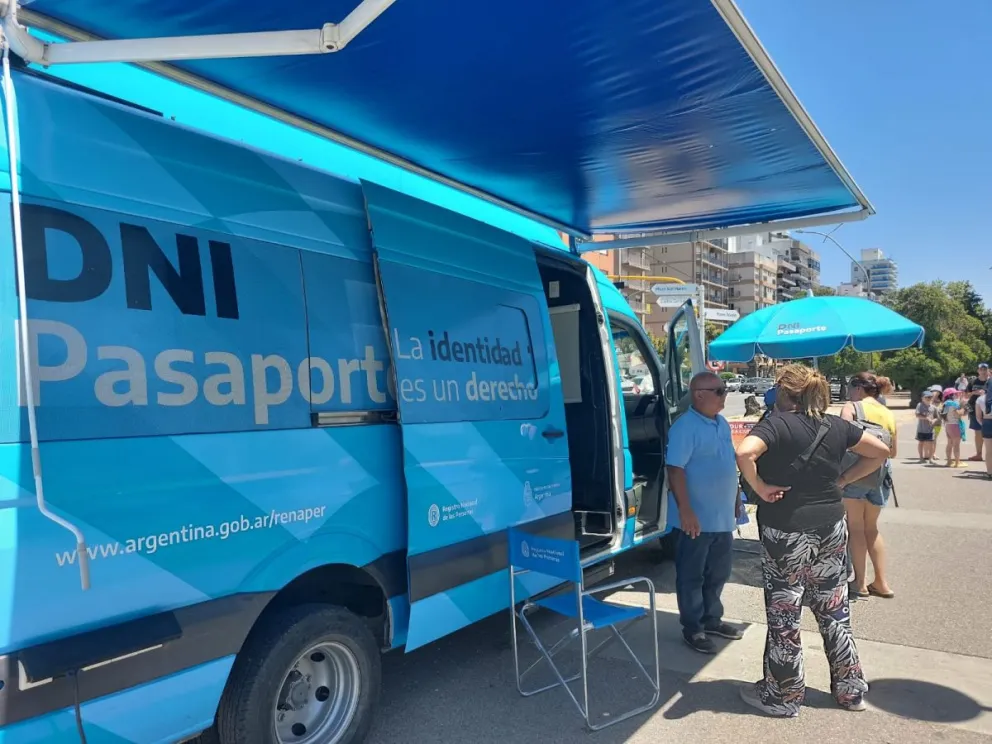 Siguen en abril los lugares móviles para hacer el DNI y el pasaporte