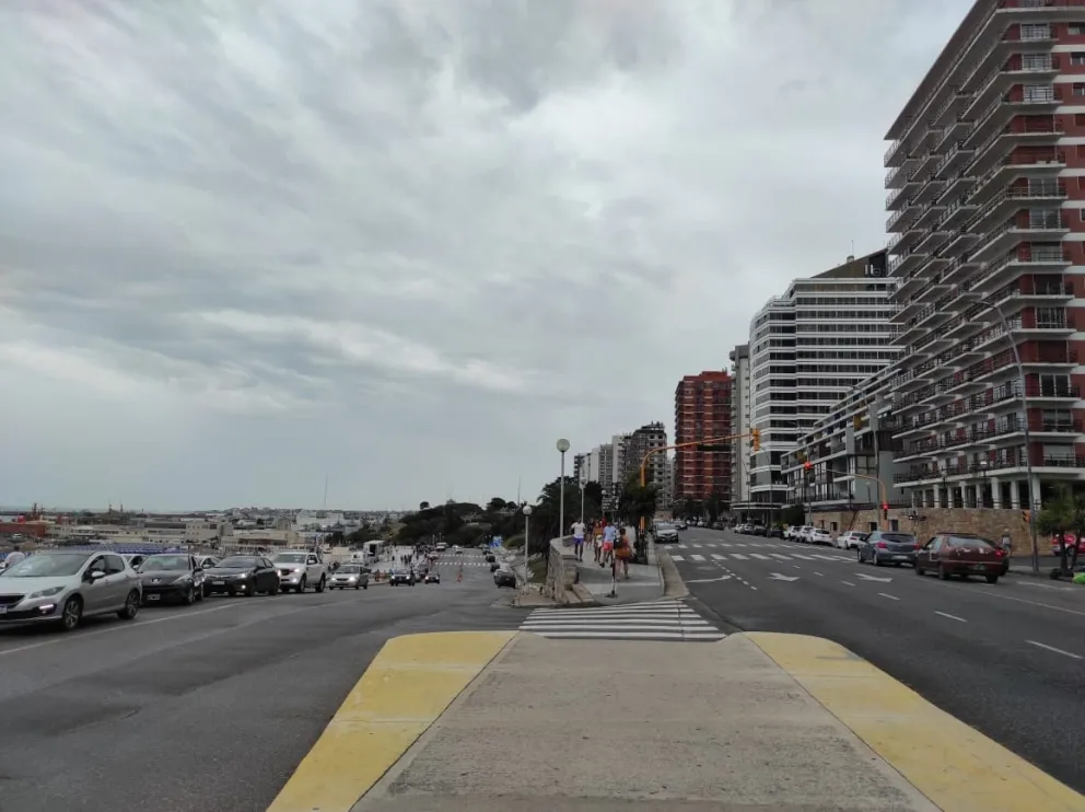 Pedro Mazza anticipa un jueves con mucho calor y con probabilidad de algunas tormentas en Mar del Plata