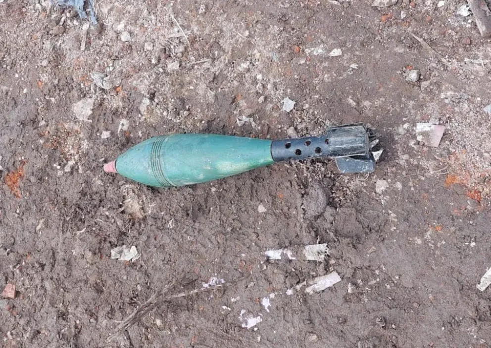 Encontraron un artefacto con forma de explosivo en el predio de basura