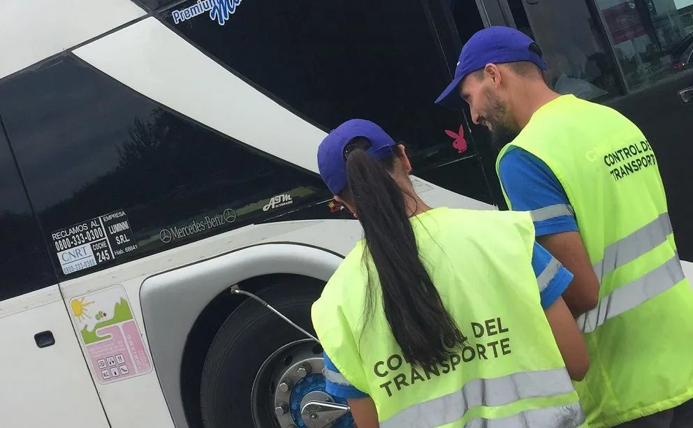 Azcona resaltó el incremento de colectivos que llegan a la Terminal de Mar del Plata