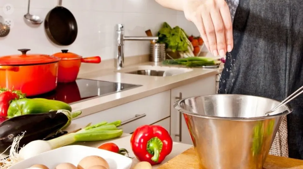 Limpiar, separar, cocinar y enfriar no es responsabilidad del sistema sanitario