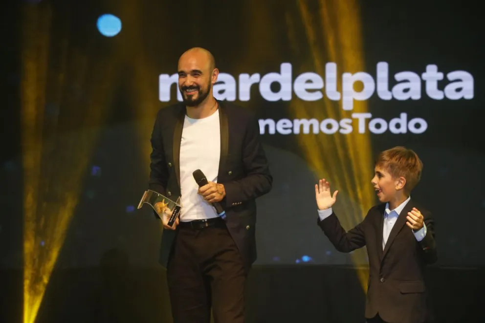 Se entregaron los Estrella de Mar: Abel Pintos se quedó con el oro