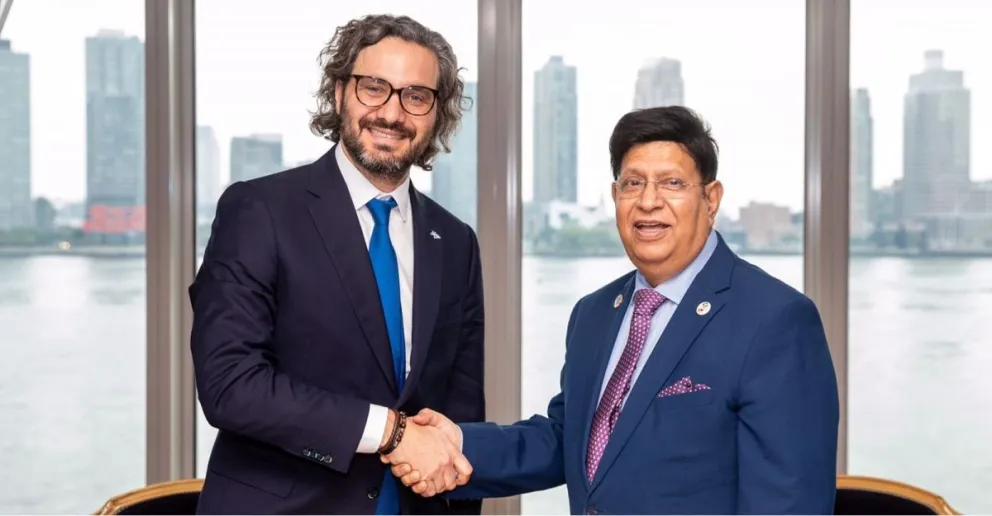 Cancillería oficializó la reapertura de la embajada argentina en Bangladesh