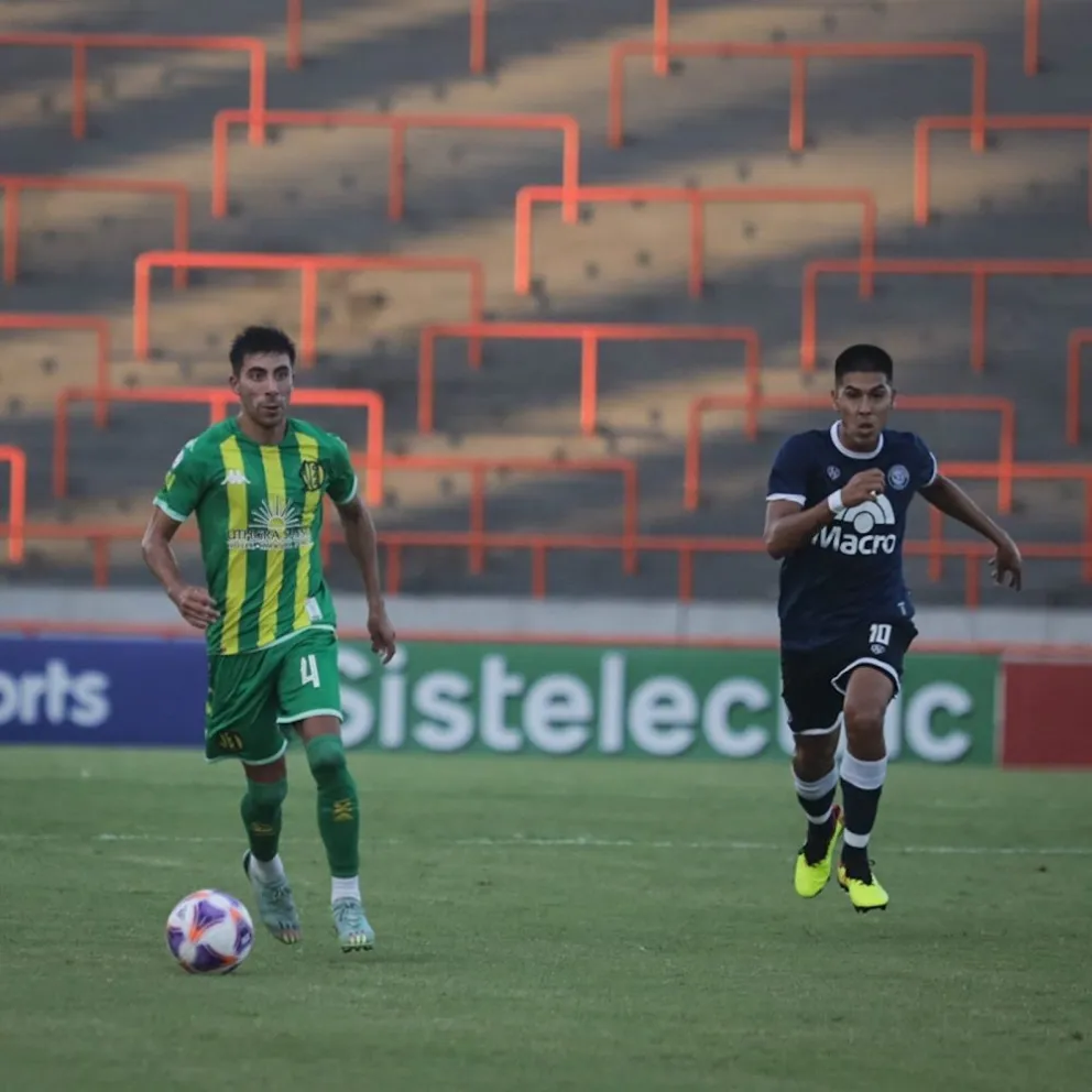 Aldosivi cayó en el debut ante su gente
