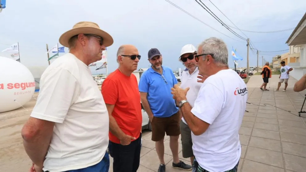 Grindetti participó de la apertura de Las 24 horas de la Corvina Negra donde participan más de 5 mil personas