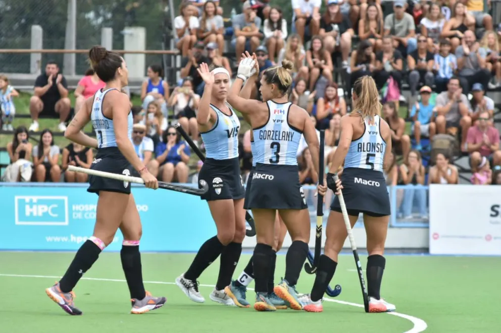 Otro contundente triunfo de Las Leonas en su tercer partido ante Irlanda