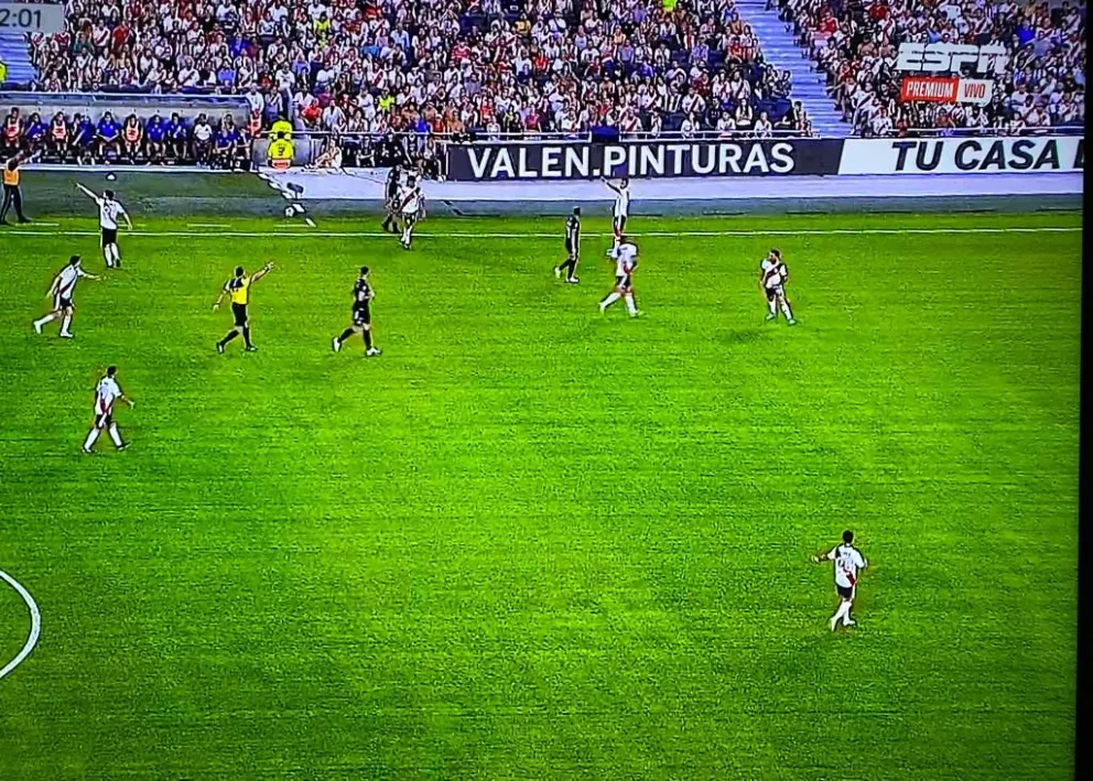 La empresa marplatense Pinturas Valen sortea entradas para ver a River y Boca 