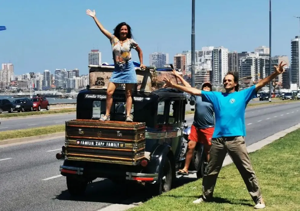 La familia que lleva 22 años viajando por el mundo visitó Mar del Plata