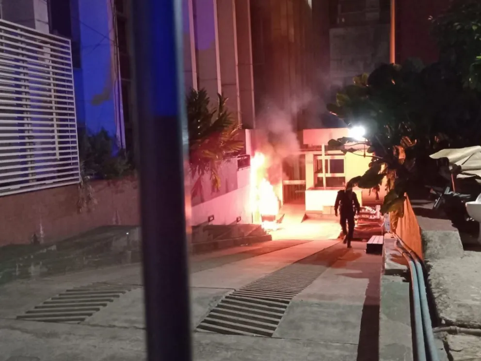 Se incendió un depósito en Tribunales e investigan las causas