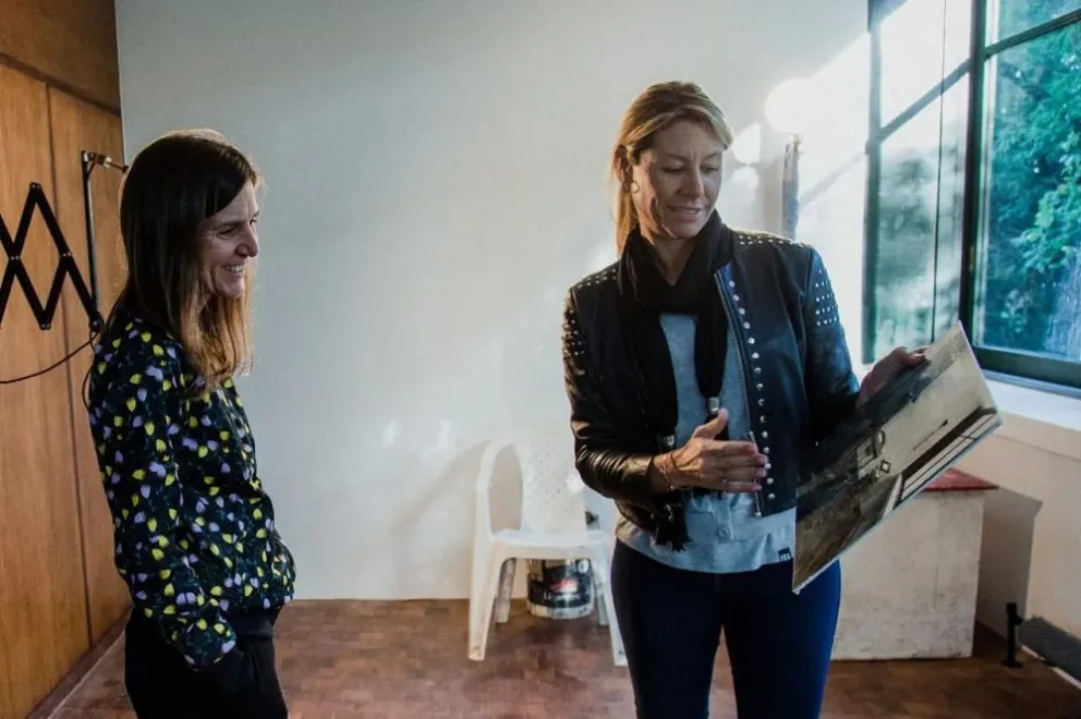 Fernanda Raverta visitó la Casa del Puente