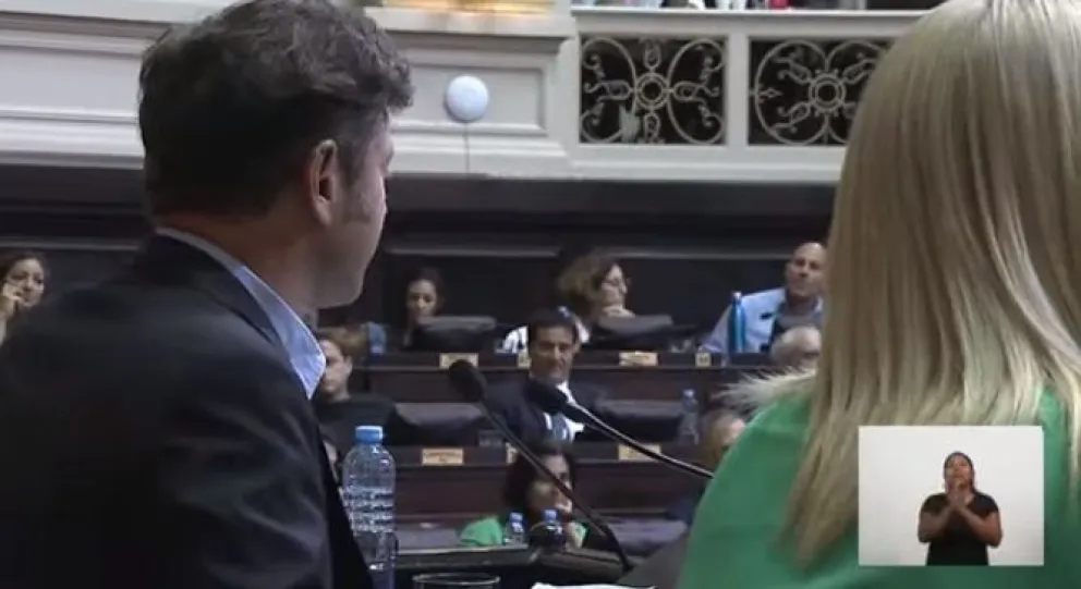 Kicillof y Abad se cruzaron en el discurso de apertura de sesiones: "No hagamos un show"