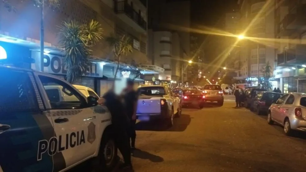Conductor lesionó con su automóvil a un "cuidacoches"