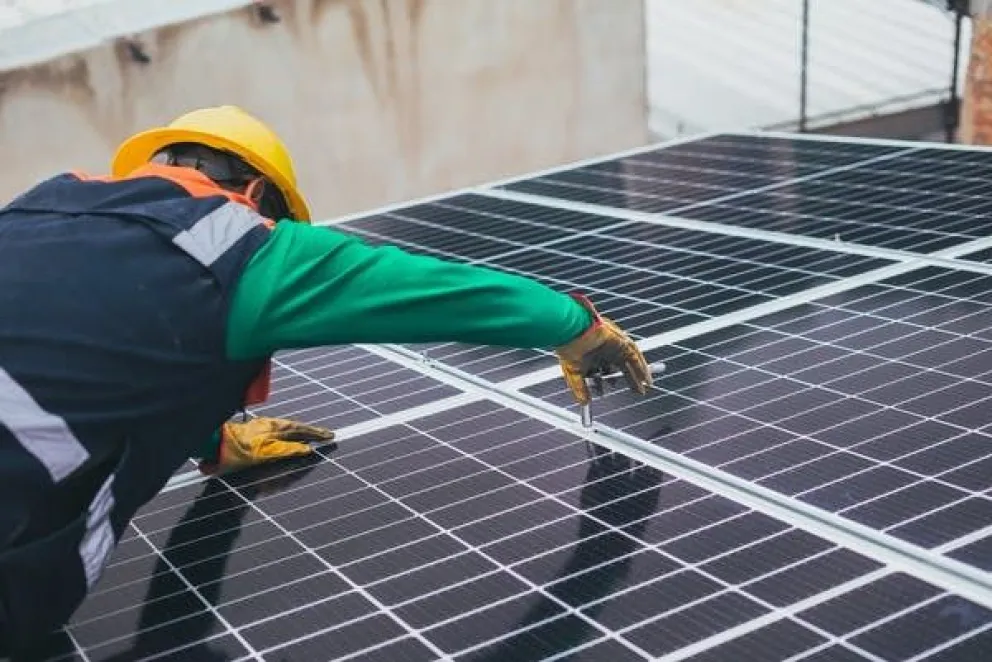 Jornada gratuita sobre energía solar dirigida a comerciantes y empresarios marplatenses