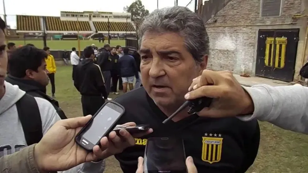 Falleció el Beto Pascutti, emblemático jugador y entrenador del fútbol de ascenso
