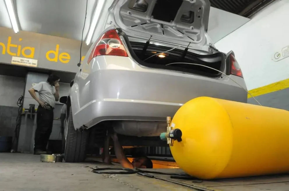 GNC: Aclaran que la válvula de $30.000 la pagarán sólo quienes deban hacer la prueba hidráulica