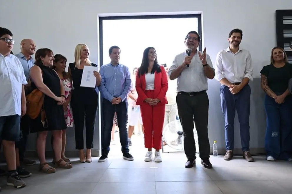 Transferirán fondos para la adquisición de materiales a Escuelas de Educación de Artística