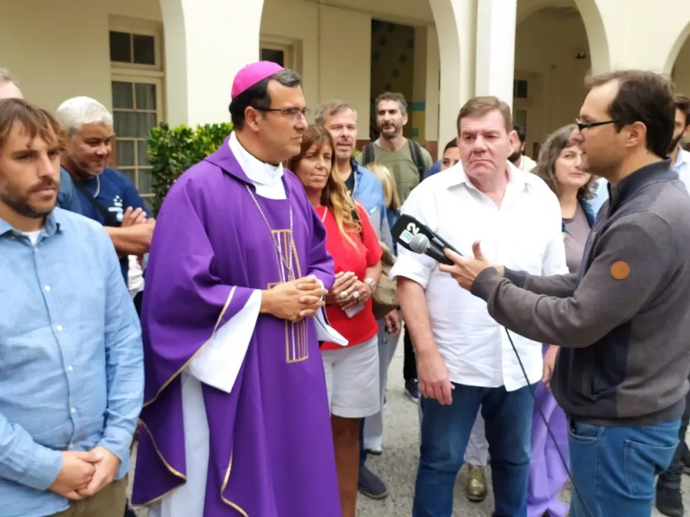 El Obispo mantuvo un retiro con políticos, sindicalistas y dirigentes sociales