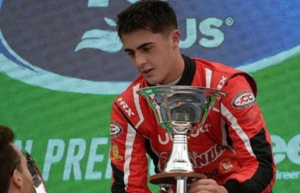 Entrevista al joven vencedor Marco Dianda en Radio Brisas Motor