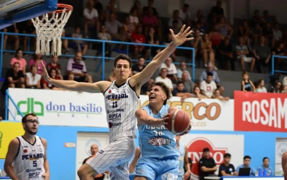 Peñarol perdió en Misiones y vuelve de su gira con las manos vacías