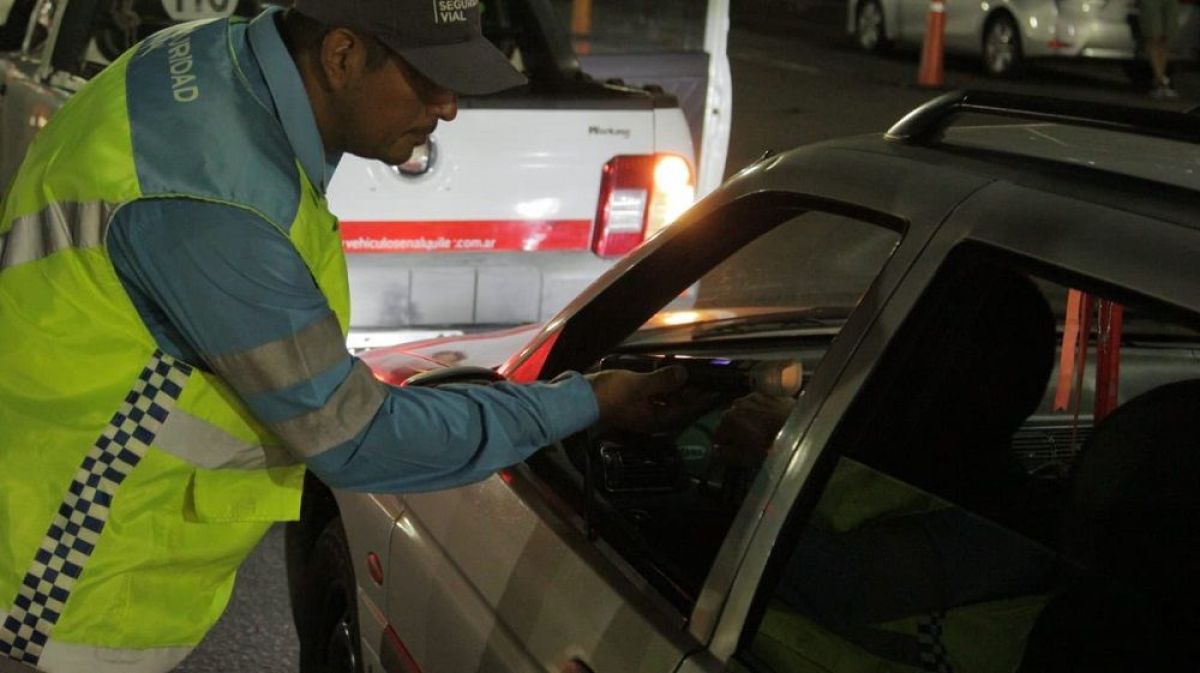 Operativo de la ANSV contra los banquineros en los accesos a la Costa Atlántica
