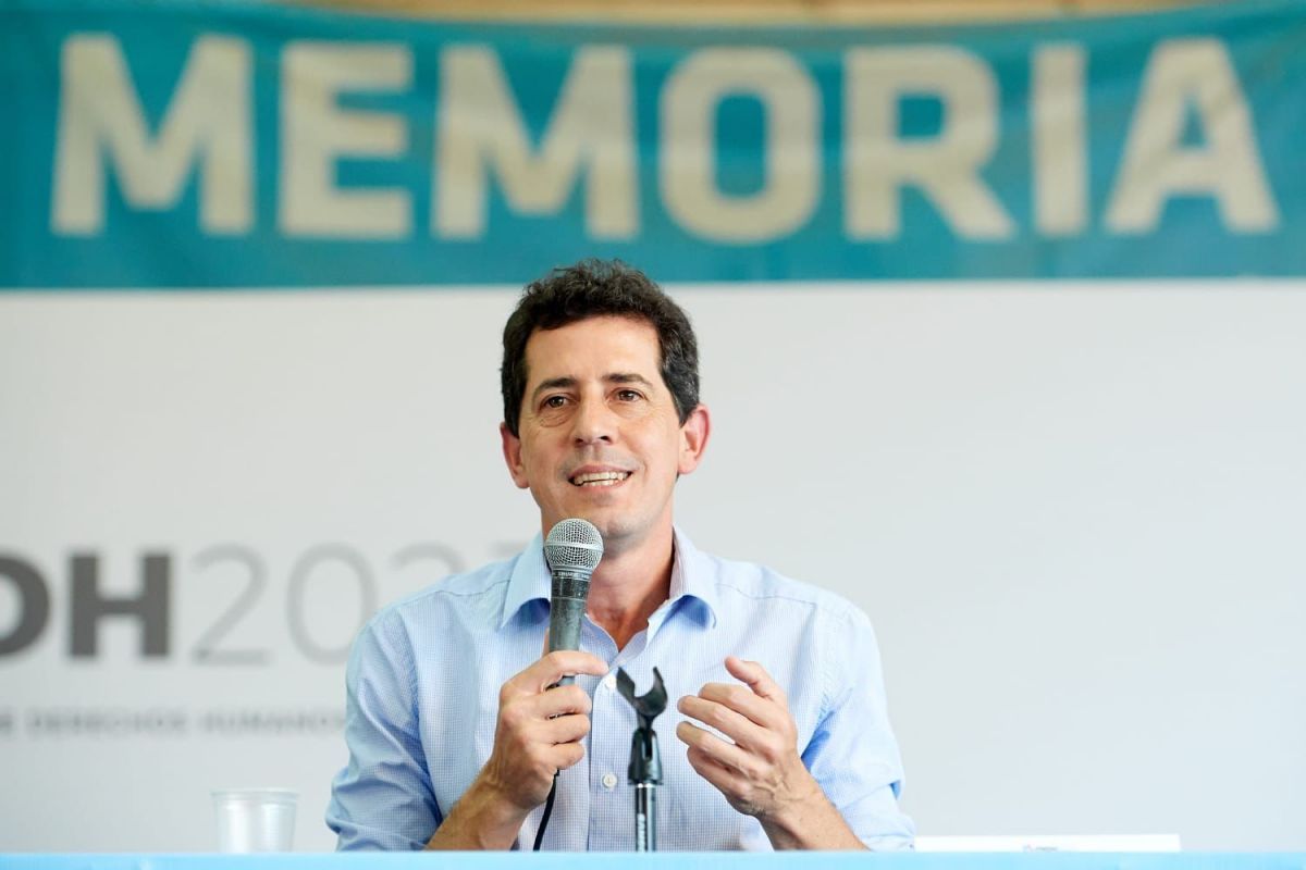 Wado de Pedro: "Me salvé de las balas porque mi mamá se puso encima mío en la bañadera"