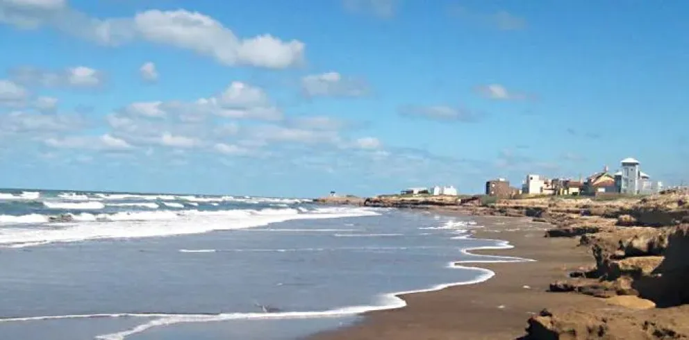 Encuentran un cadáver decapitado, sin manos ni pies en playas próximas a Mar del Sud